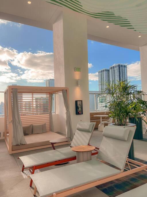 Апартаменты Miami High Town View 1610 Экстерьер фото